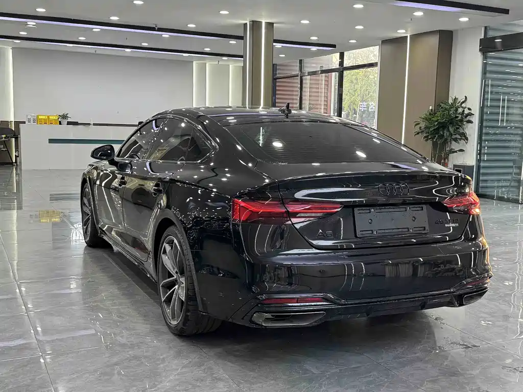 Audi A5 (Import) — фото 9
