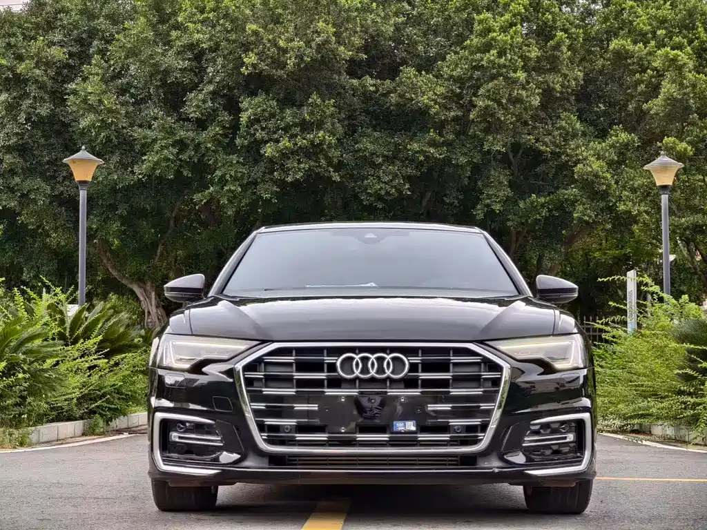 Audi A6L — фото 2