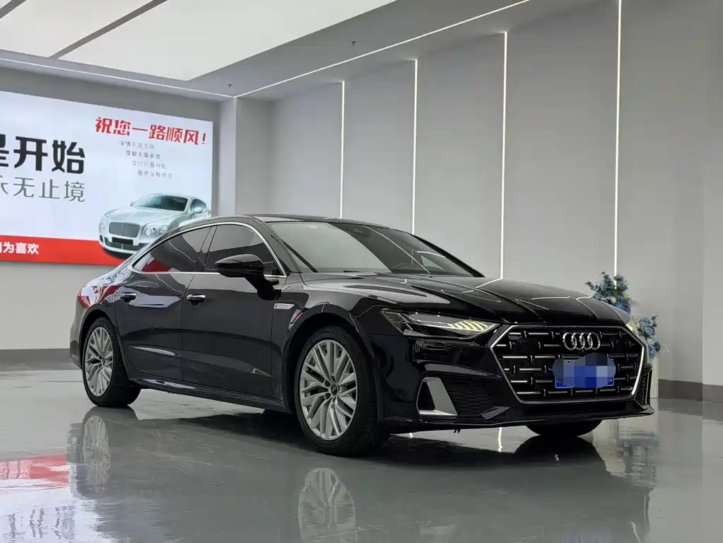Audi A7L — фото 3