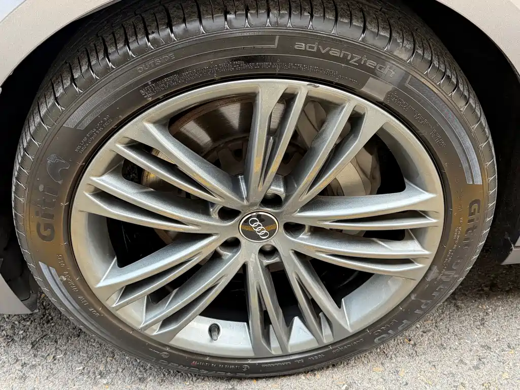 Audi A6 (Import) — фото 3