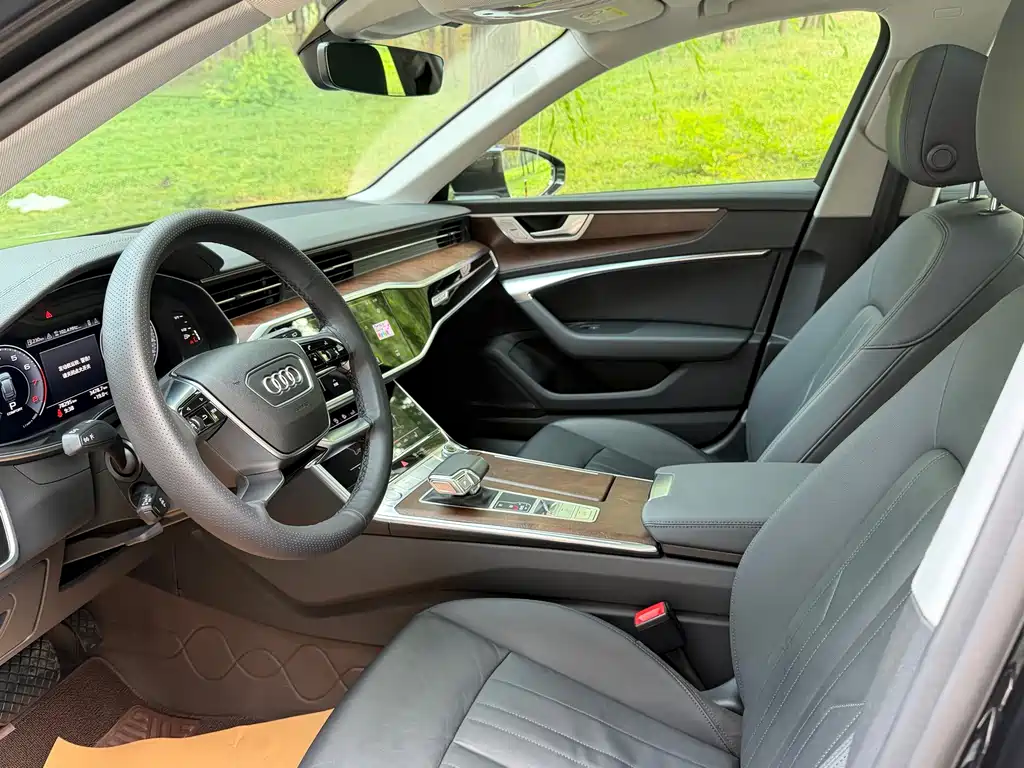 Audi A6 (Import) — фото 4