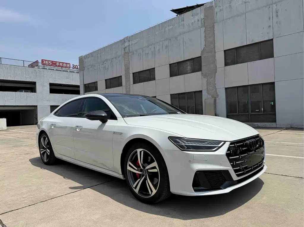 Audi A7L — фото 3
