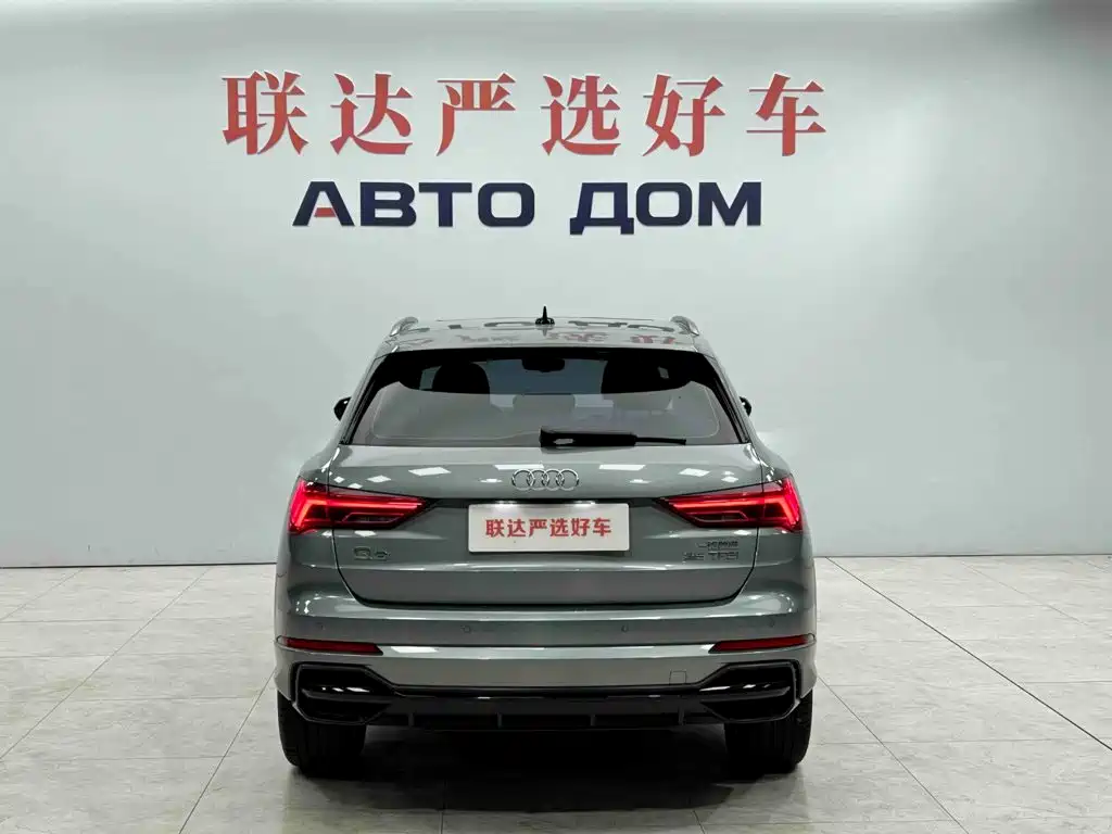 Audi Q3 — фото 5