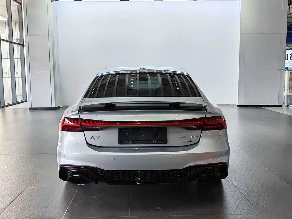 Audi A7 — фото 20