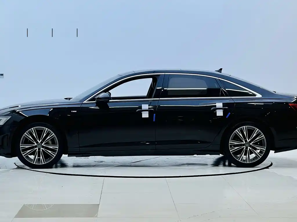 Audi A6L — фото 3