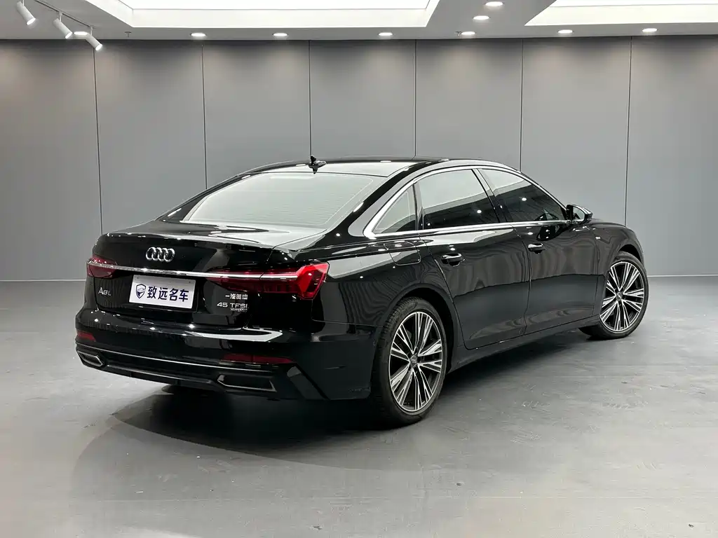 Audi A6L — фото 4