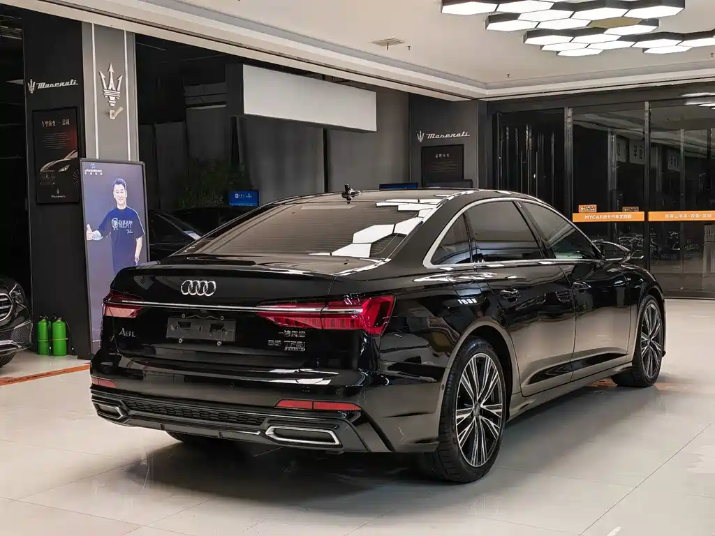 Audi A6L — фото 4