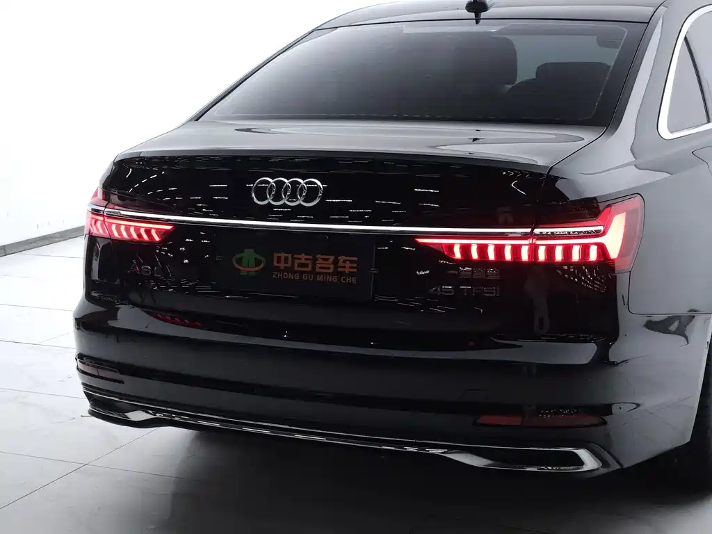Audi A6L — фото 22