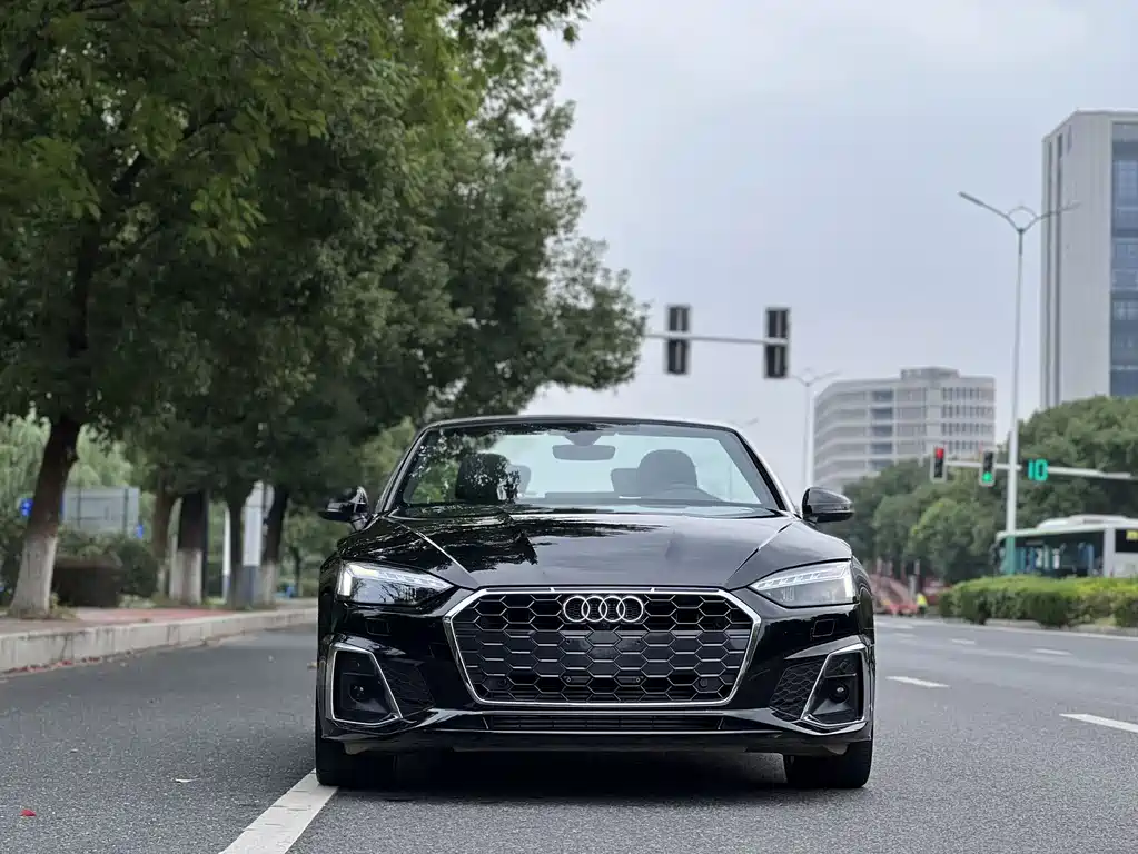 Audi A5 (Import) — фото 2