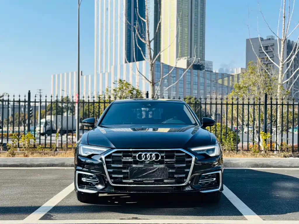 Audi A6L — фото 2