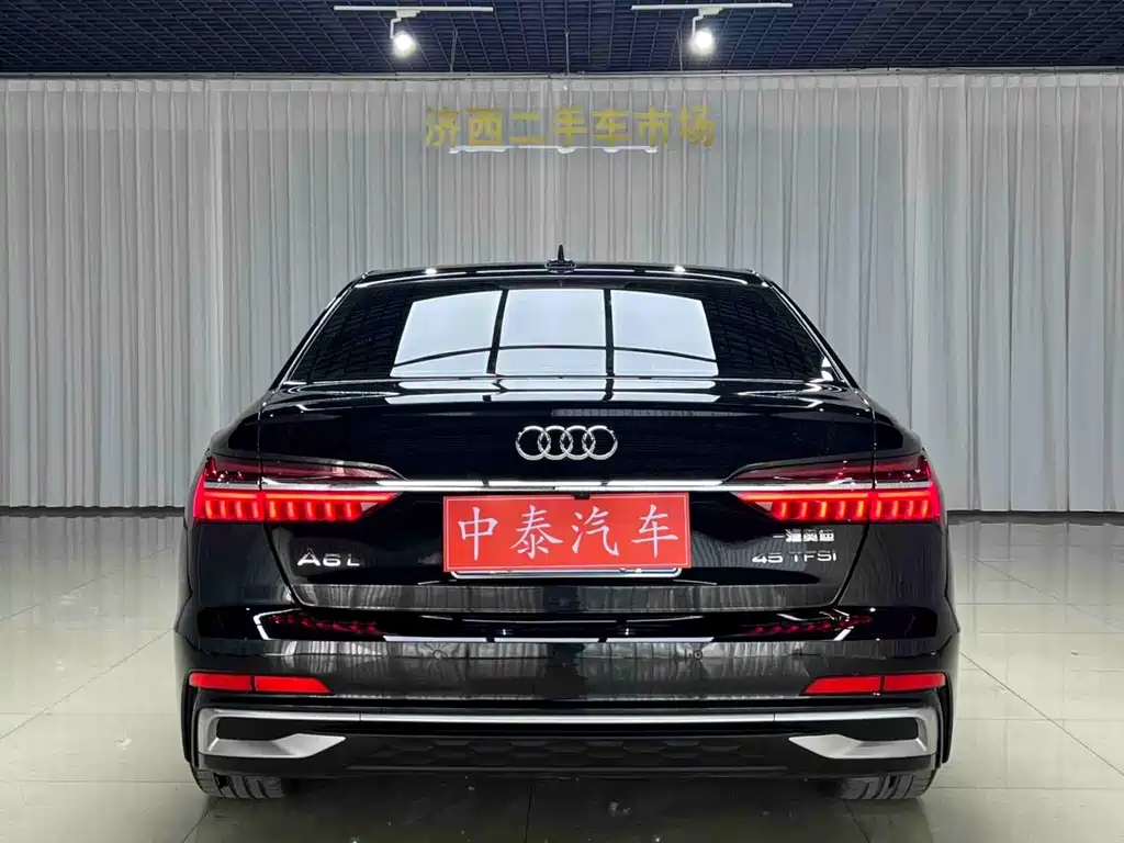 Audi A6L — фото 5