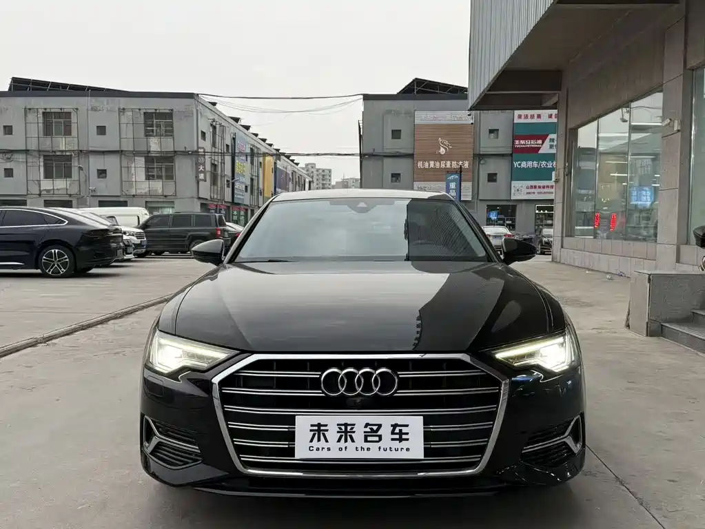 Audi A6L — фото 2