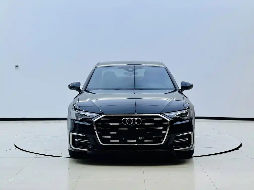 Audi A6L — фото 2