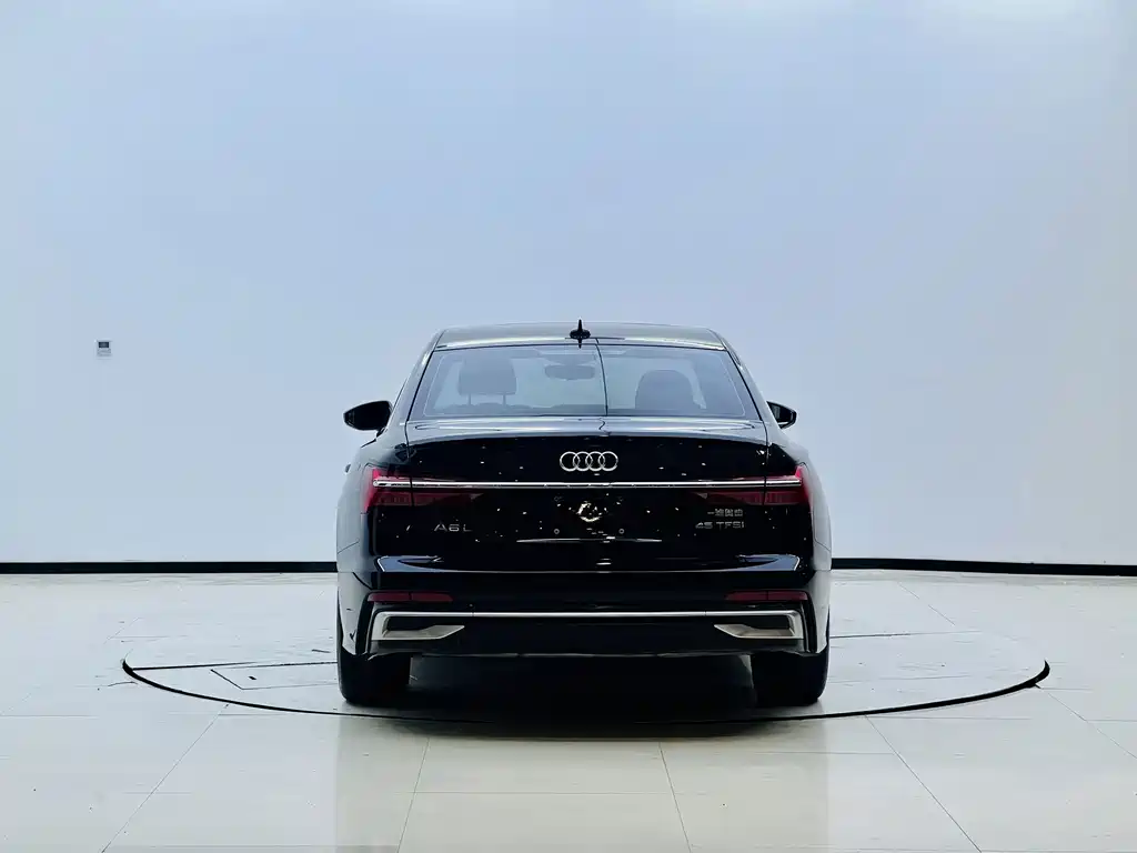 Audi A6L — фото 4
