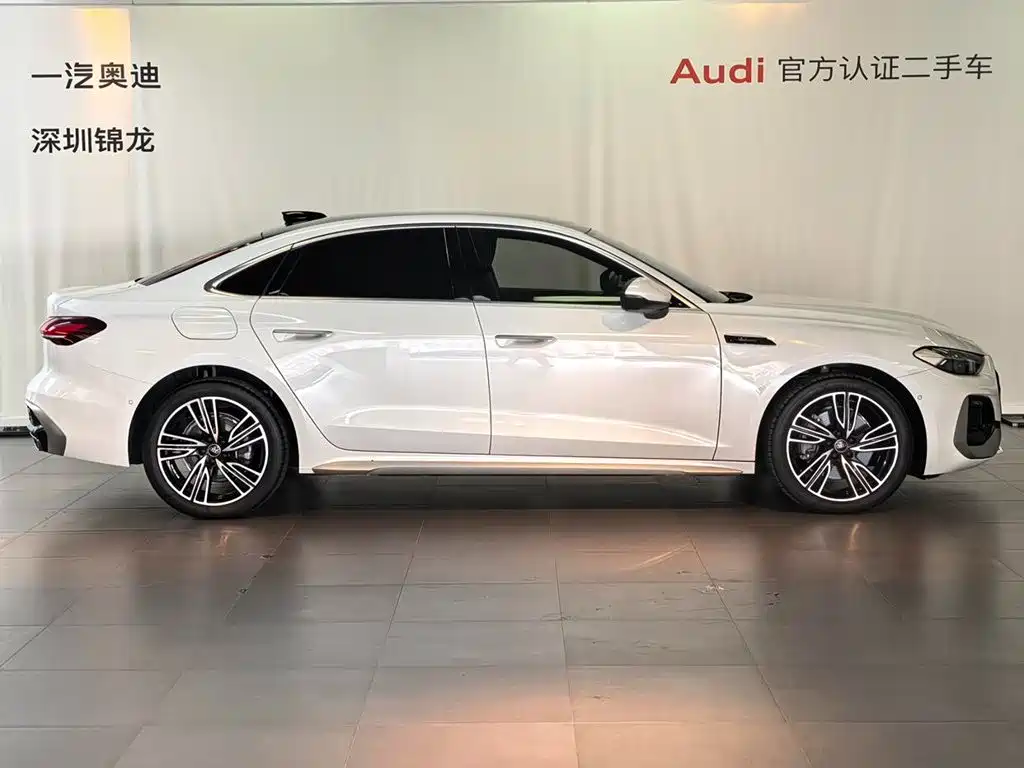 Audi A5L — фото 3