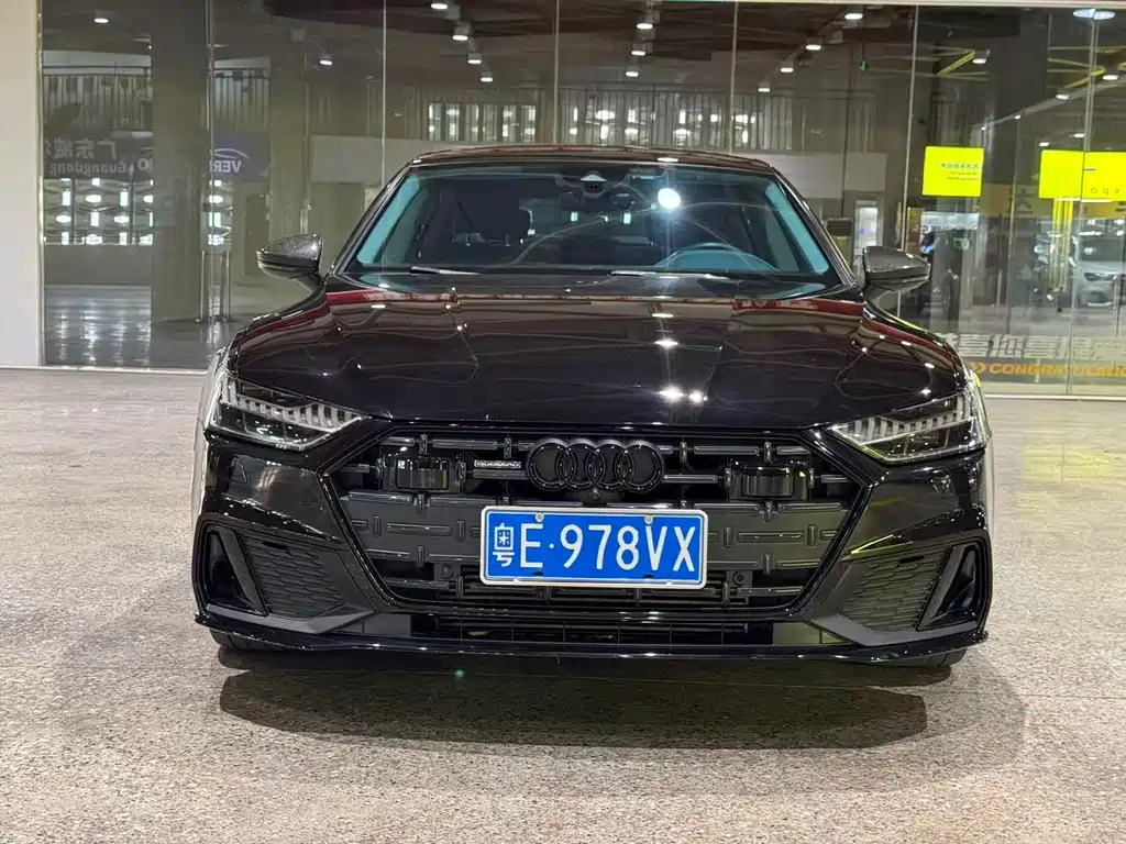 Audi A7L — фото 3