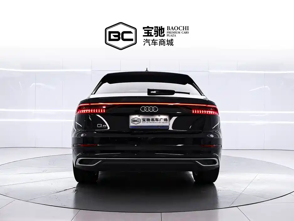 Audi Q8 — фото 4
