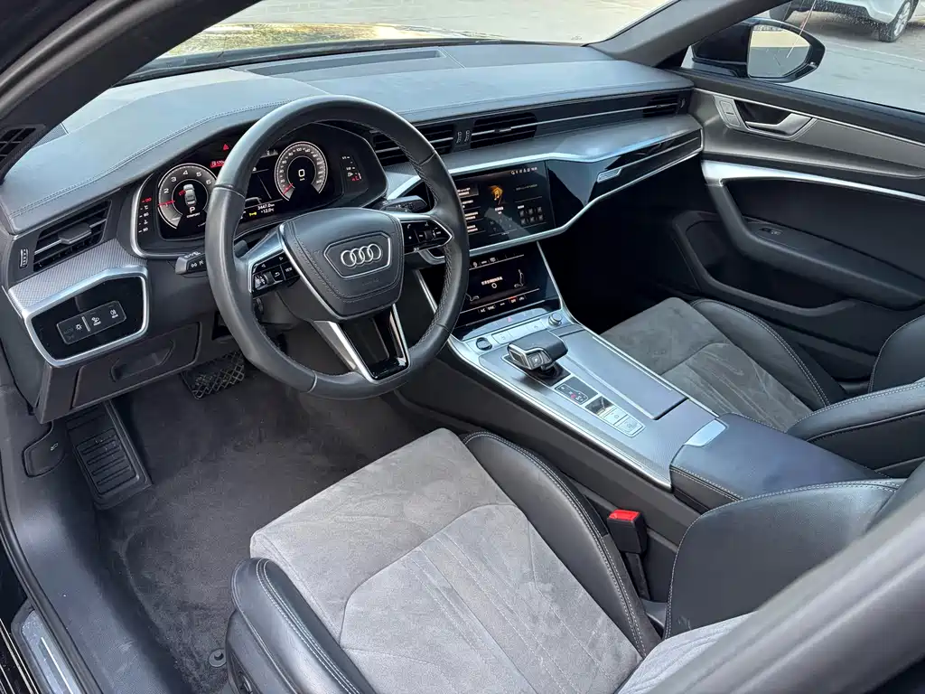 Audi A6L — фото 5