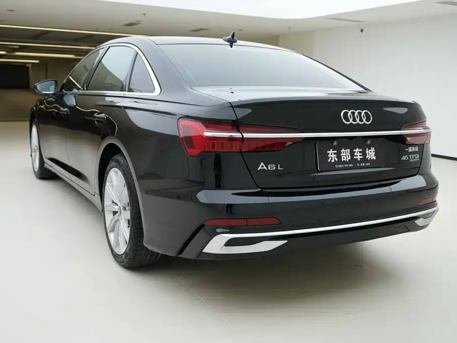 Audi A6L — фото 5