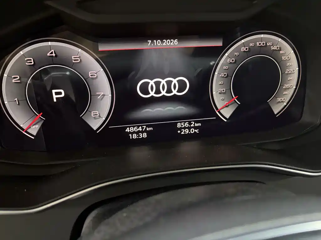 Audi A7L — фото 6