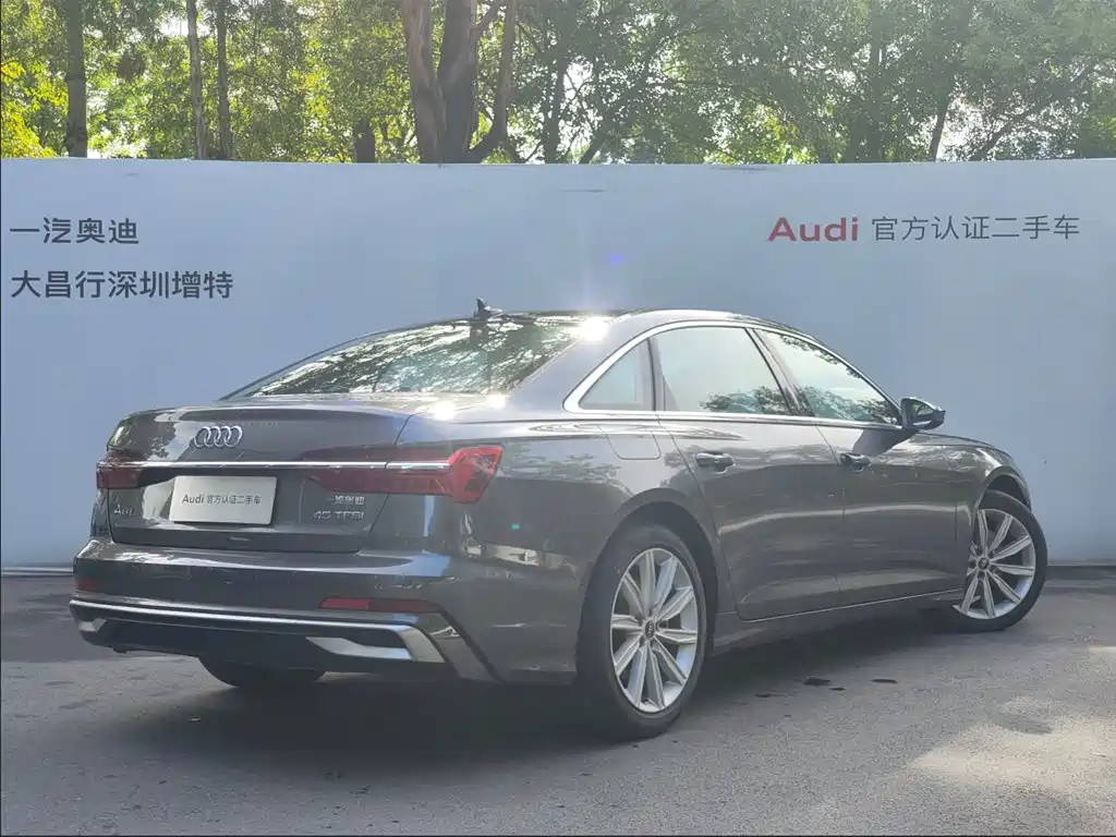Audi A6L — фото 5