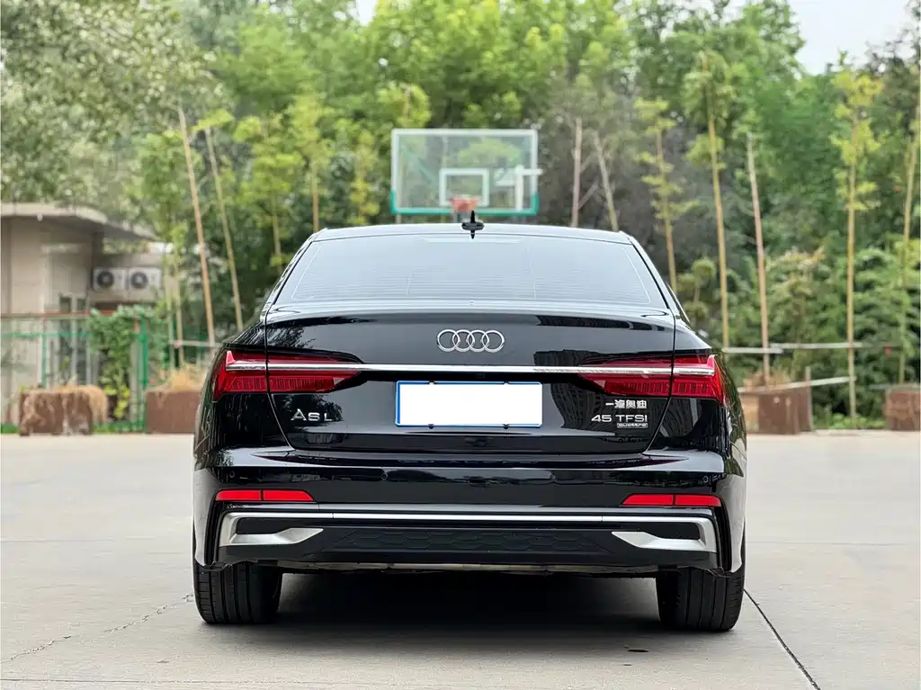 Audi A6L — фото 5