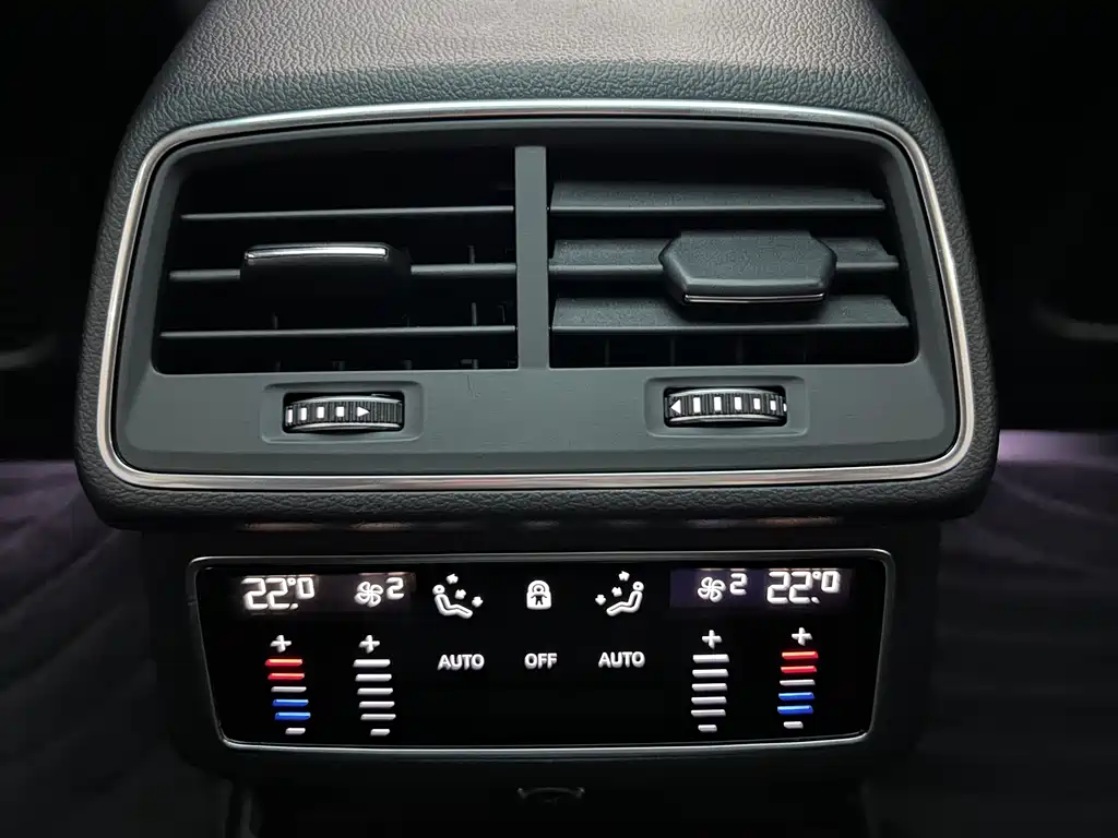 Audi A7 — фото 20