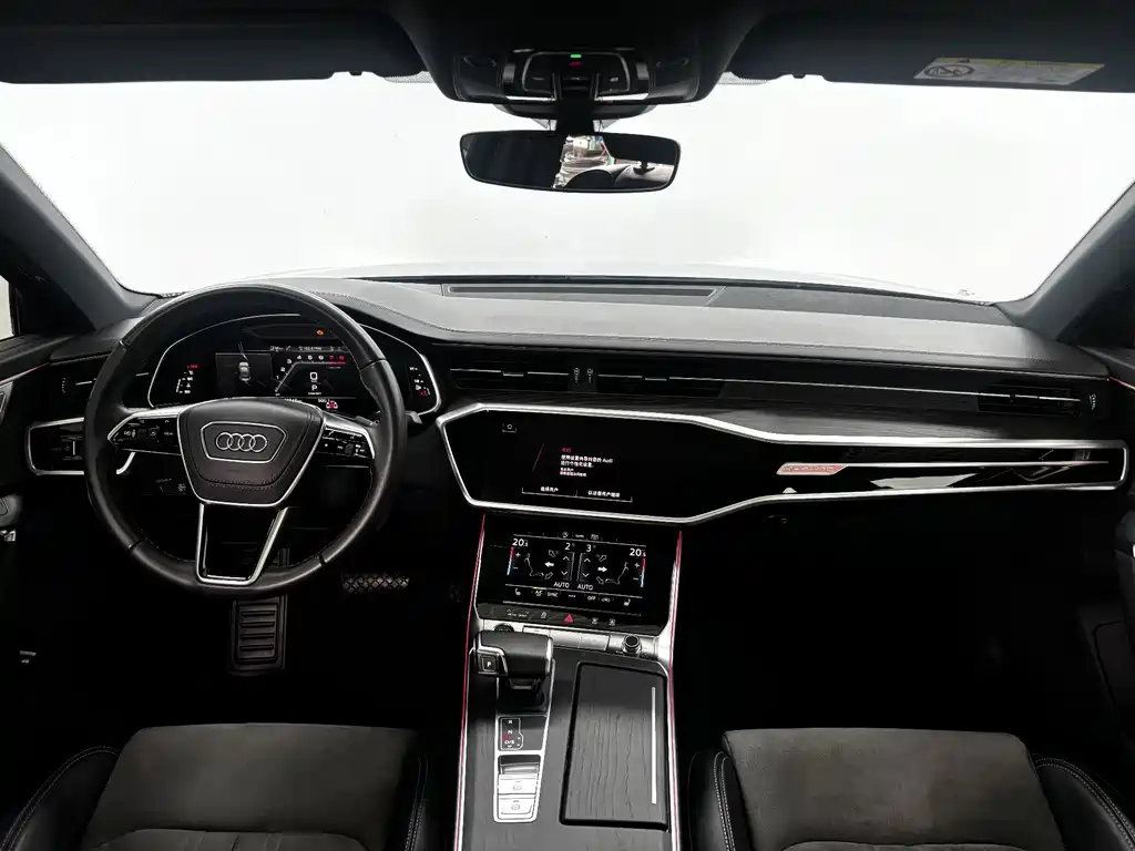 Audi A6L — фото 11