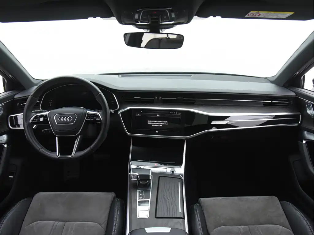 Audi A6L — фото 6