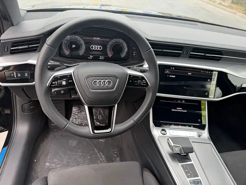 Audi A6L — фото 8