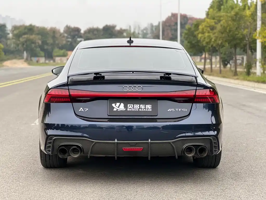 Audi A7 — фото 6