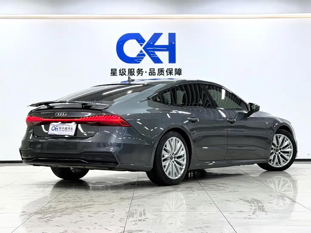 Audi A7 — фото 13