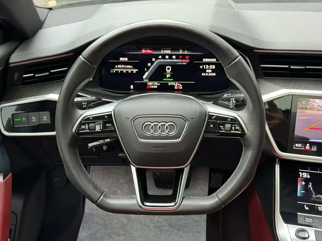 Audi A7L — фото 6