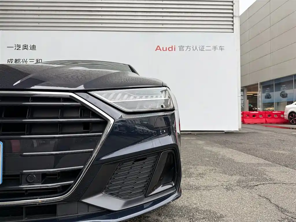 Audi A7 — фото 14