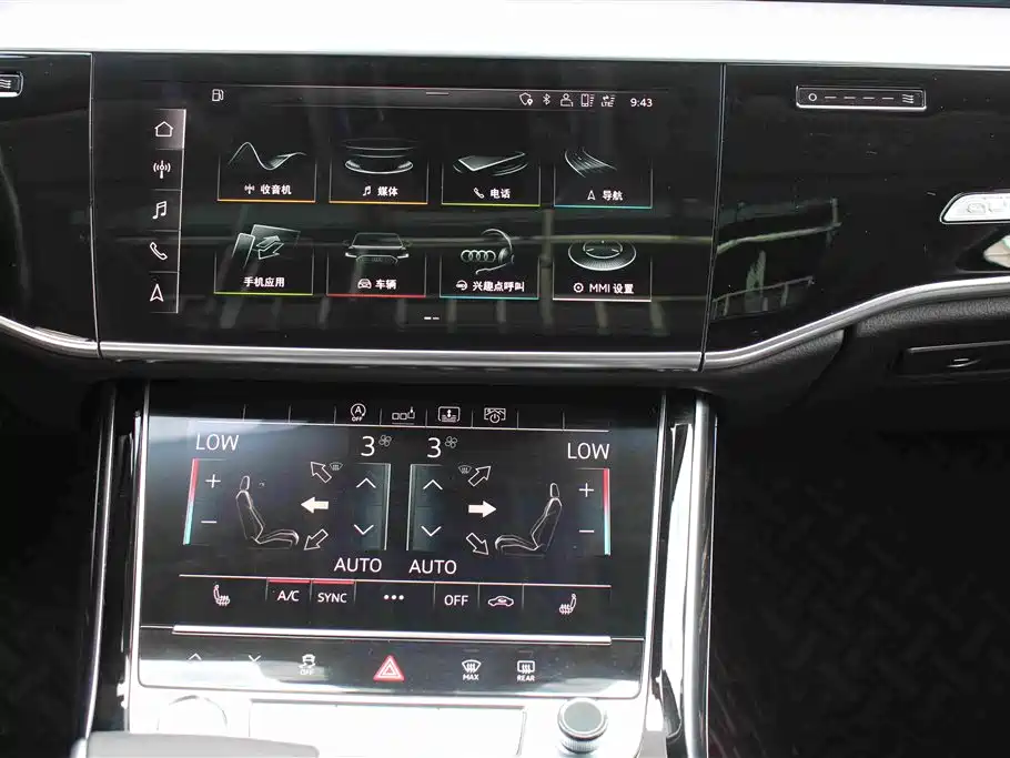 Audi A8 — фото 18