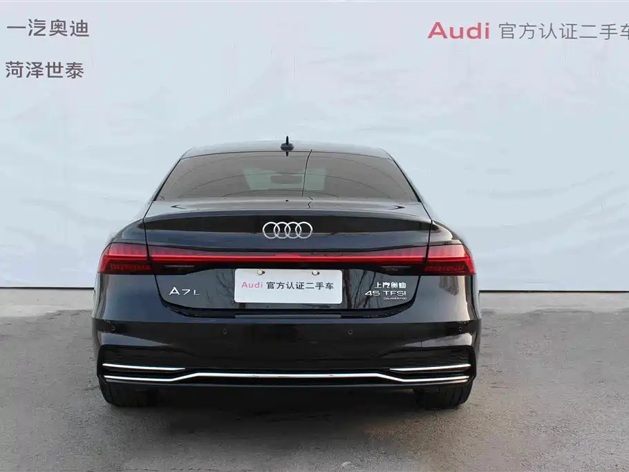 Audi A7L — фото 5