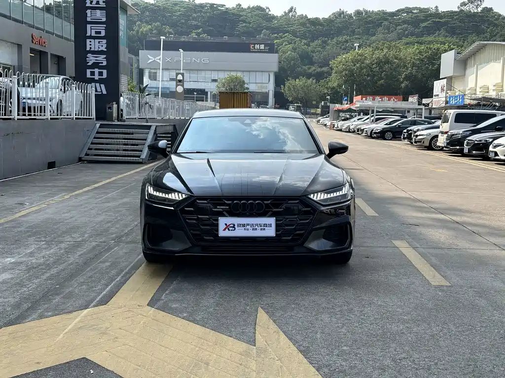 Audi A7L — фото 2