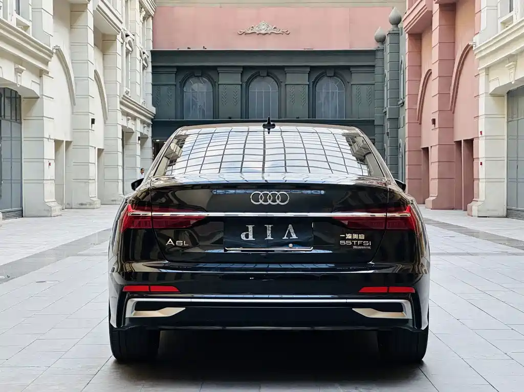 Audi A6L — фото 6