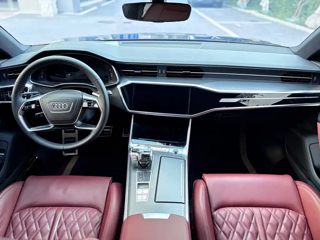Audi A7L — фото 9
