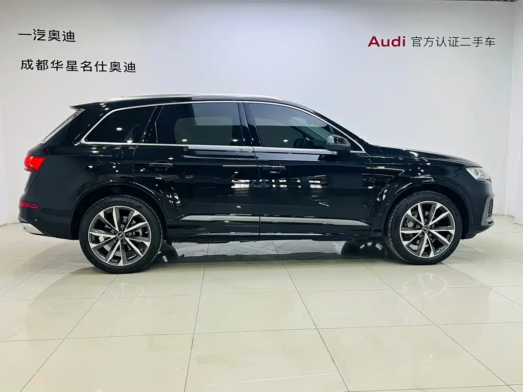 Audi Q7 — фото 3