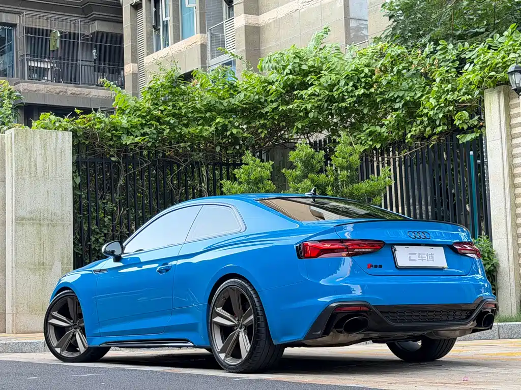 Audi RS 5 — фото 5