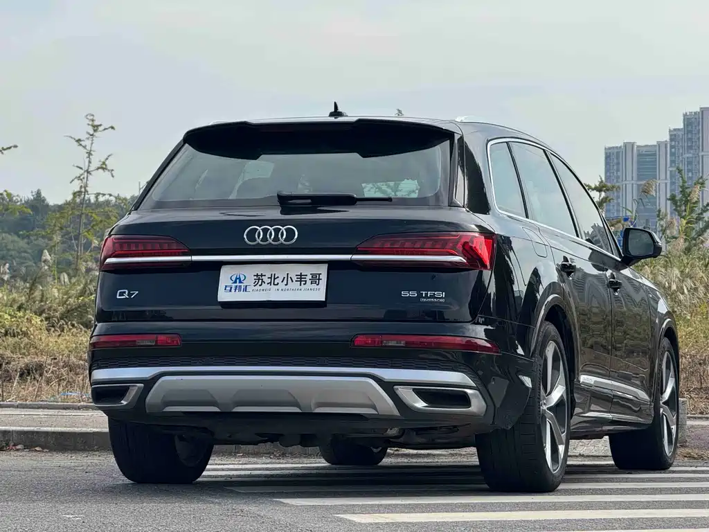 Audi Q7 — фото 4