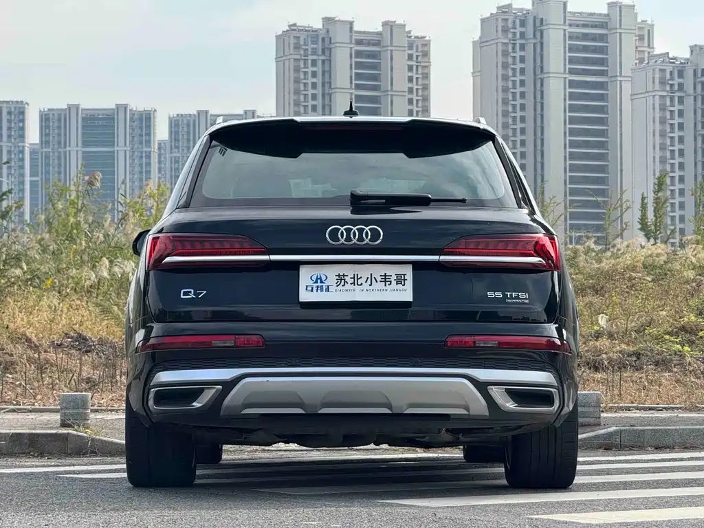 Audi Q7 — фото 5