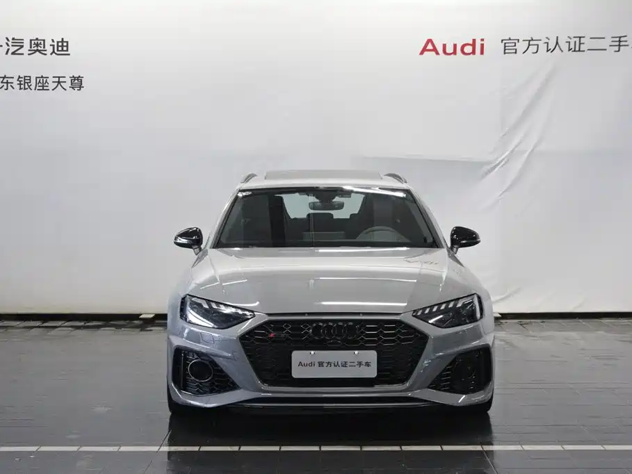 Audi RS 4 — фото 2