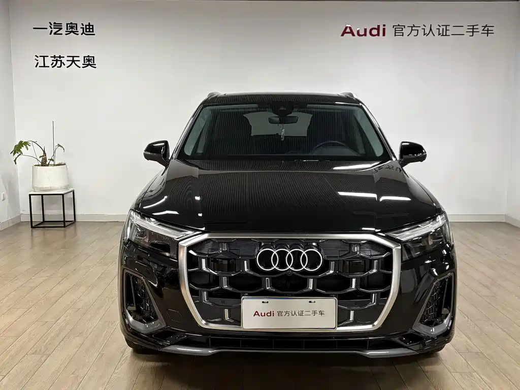 Audi Q7 — фото 2