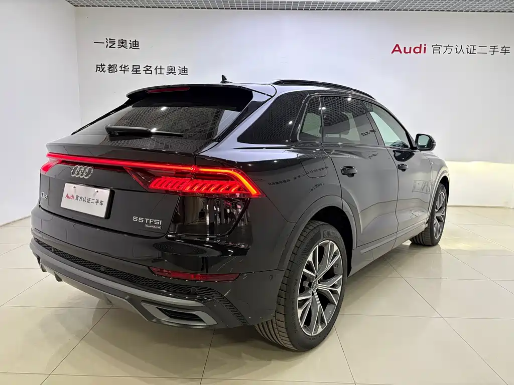 Audi Q8 — фото 4