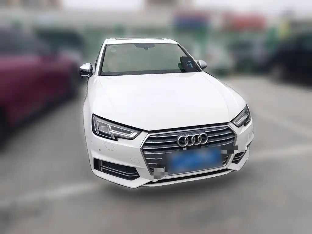 Audi A4L — фото 2
