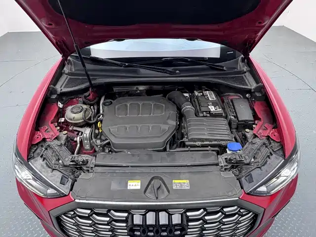 Audi Q3 Sportback — фото 11