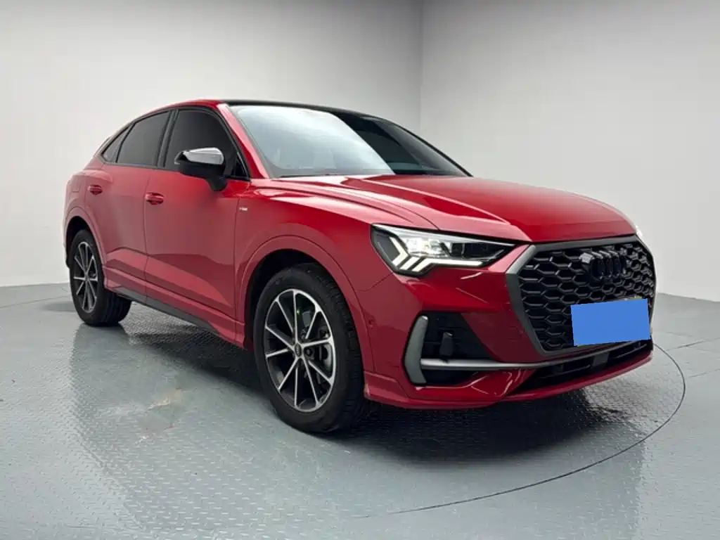 Audi Q3 Sportback — фото 3