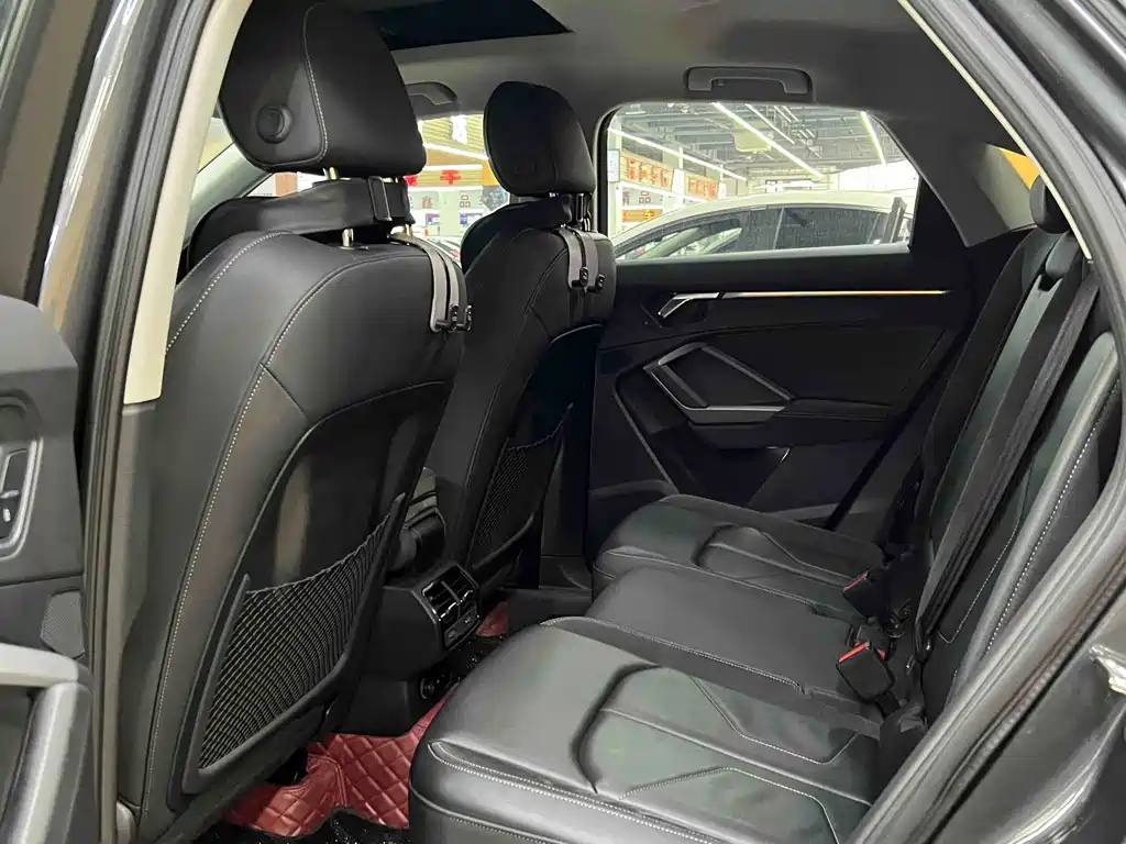 Audi Q3 Sportback — фото 4